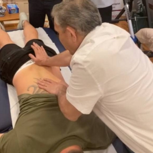 Physiotherapy shoulder rehabilitation